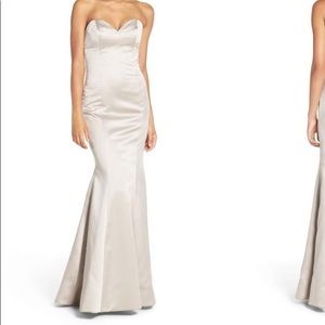 Hayley Paige Strapless Satin Gown NWT Size 2